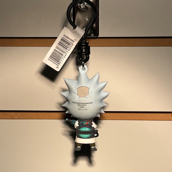 Rick and Morty Adult Swim Lego Set and Keychain Bundle NWT - Picture 2 of 6